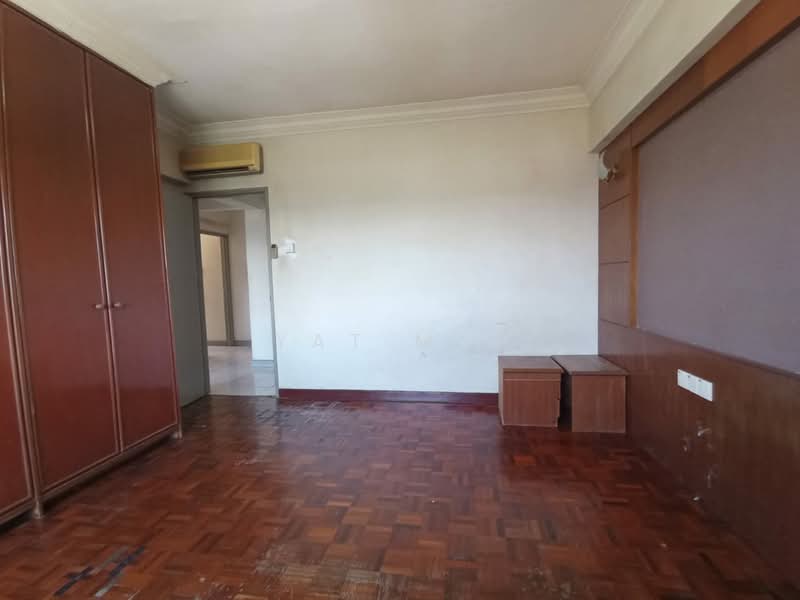 Kondominium untuk Dijual di Desa Kiara - Yat Min - bedroom - PropertyGuru.com.my