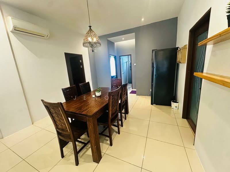 Pangsapuri untuk Disewa di Hills 68 - Jeno Tan - Dining Room - PropertyGuru.com.my