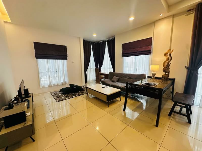Pangsapuri untuk Disewa di Hills 68 - Jeno Tan - Living Room - PropertyGuru.com.my