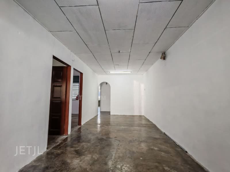 Rumah Teres 1-Tingkat untuk Dijual di Kampung Pendamar (Klang) - Tom Lee - PropertyGuru.com.my