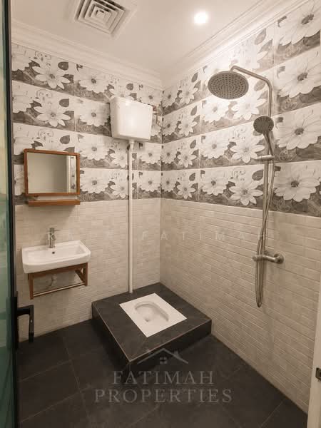 Rumah Teres 1-Tingkat untuk Dijual di Sungai Buloh (Selangor) - Raja Fatimah - Bathroom - PropertyGuru.com.my