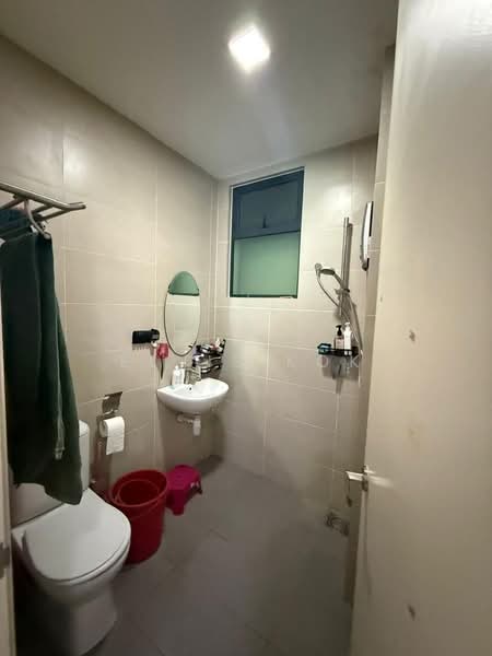 Kediaman Servis untuk Dijual di Fortune Perdana - Elvis Kok - Bathroom - PropertyGuru.com.my