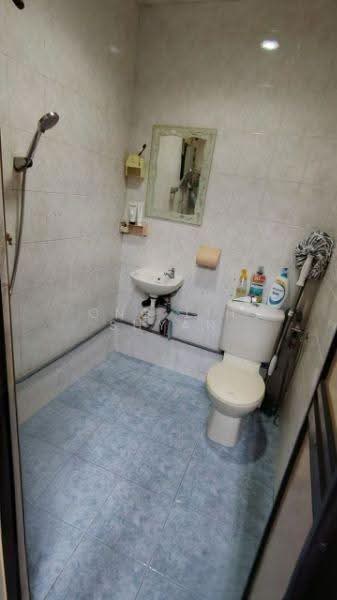 1-storey Terraced House for Sale in Taman Universiti (Skudai) - Ong Lih Shyan - Bathroom - PropertyGuru.com.my
