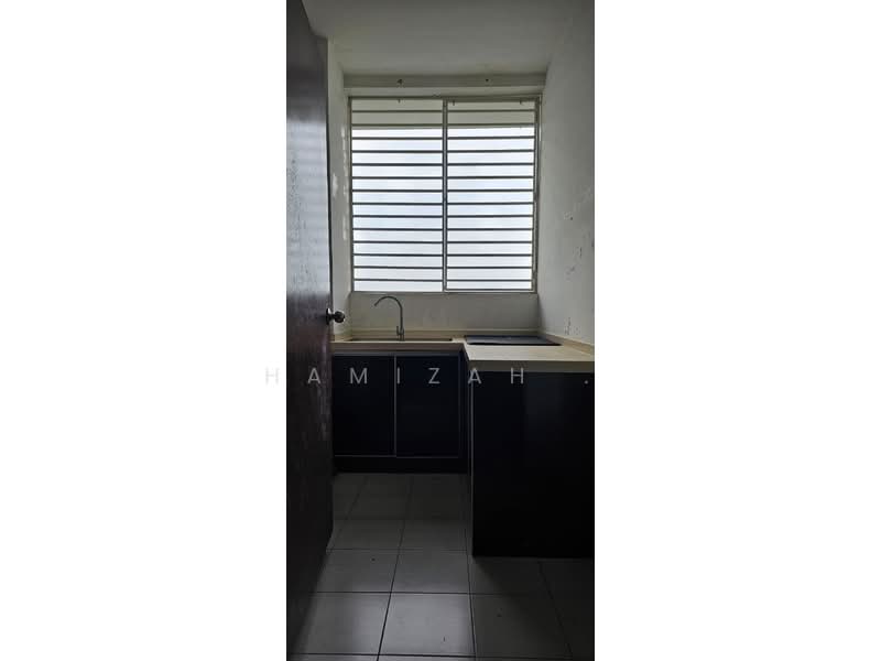 Pangsapuri untuk Disewa di Larai Apartment Presint 6 @ Putrajaya - Hamizah . - PropertyGuru.com.my