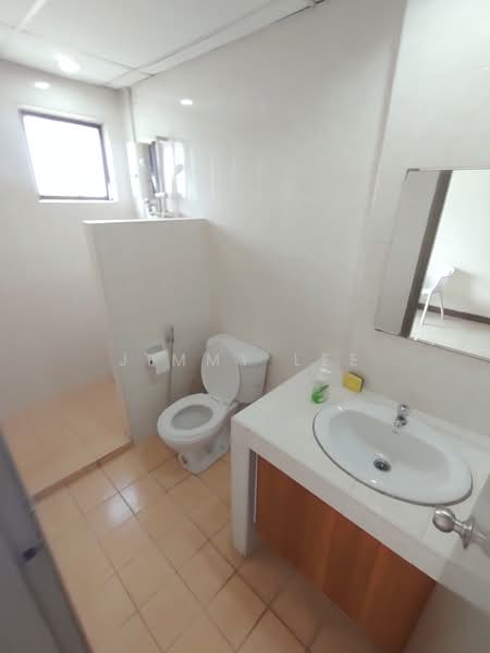 Kondominium untuk Disewa di Casa Damansara 2 - Jimmy Lee - Bathroom - PropertyGuru.com.my