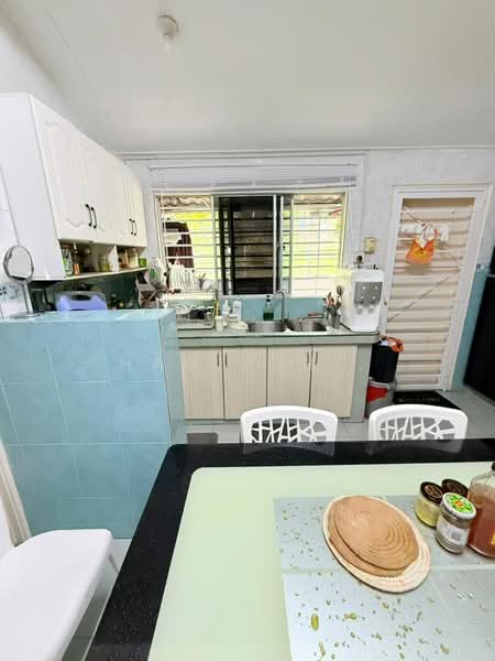 1-storey Terraced House for Rent in Alam Damai (Cheras) - Hamizah . - Kitchen - PropertyGuru.com.my