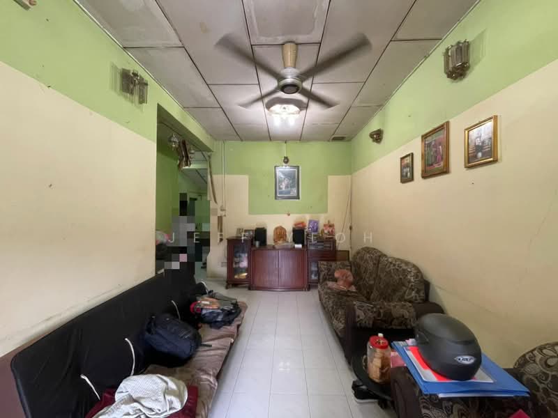 1-storey Terraced House for Sale in Taman Bersatu (Jitra) - Jeff Yeoh - Living Room - PropertyGuru.com.my