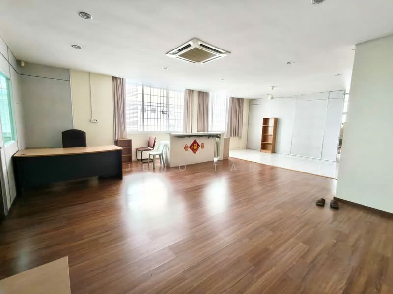 Shop / Office untuk Disewa di Kuching (Sarawak) - Jeno Tan - Interior - PropertyGuru.com.my