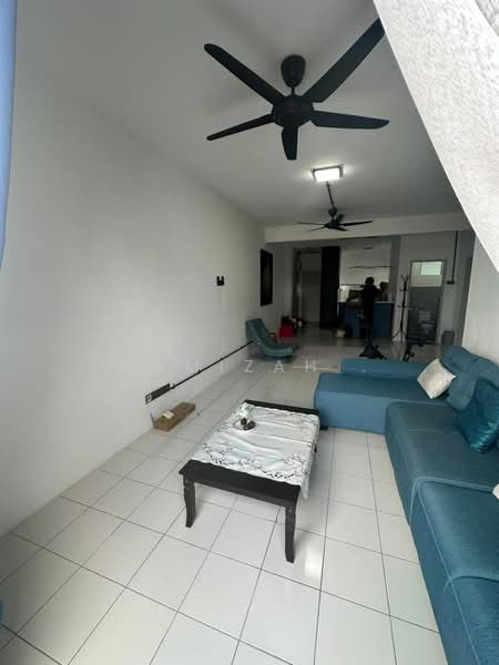 Pangsapuri untuk Disewa di Suasana Harmoni - Hamizah . - Living Room - PropertyGuru.com.my