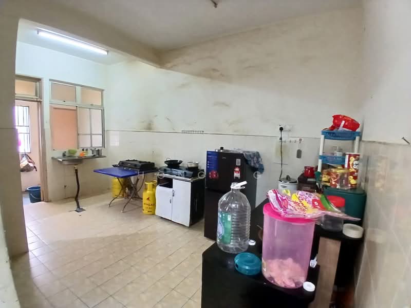 Rumah Teres 2-Tingkat untuk Dijual di Klang (Selangor) - Hong Ng - Kitchen - PropertyGuru.com.my
