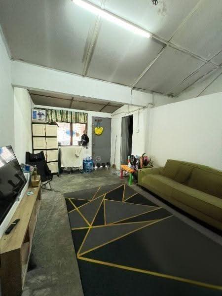 2-storey Terraced House for Sale in Permas Jaya (Johor) - Ong Lih Shyan - Living Room - PropertyGuru.com.my