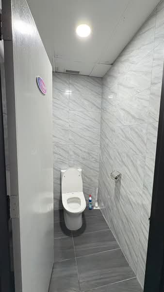 Office for Rent in Mont Kiara (Kuala Lumpur) - Muhammad Muadz - Bathroom - PropertyGuru.com.my
