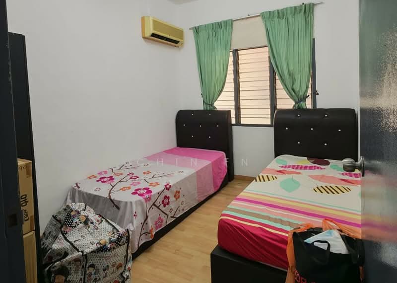 Pangsapuri untuk Dijual di Sungai Naga - CHIN FN - Bedroom - PropertyGuru.com.my