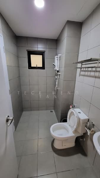 Service Residence for Rent at The Amber Residence @ TwentyFive.7 - Teck Weng Tan - Bathroom - PropertyGuru.com.my