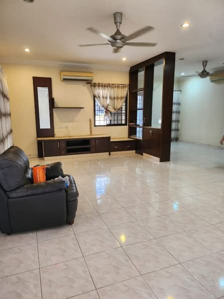 Rumah Berkembar untuk Dijual di Bandar Baru Sri Klebang (Chemor) - Qazin Khoo - Living Room - PropertyGuru.com.my