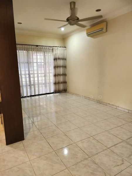 Rumah Berkembar untuk Dijual di Bandar Baru Sri Klebang (Chemor) - Qazin Khoo - Living Room - PropertyGuru.com.my