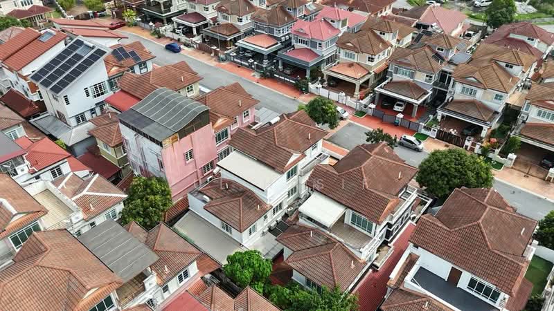 Bungalow House for Sale in Bandar Putra Permai (Seri Kembangan) - Zul Hasif - PropertyGuru.com.my