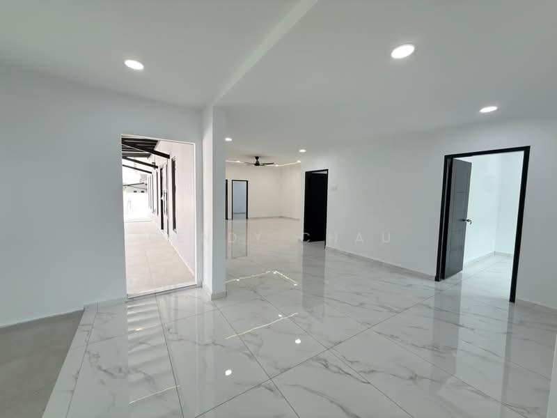 1-storey Terraced House for Sale in Taman Puteri Wangsa (Ulu Tiram) - Cendy Chau - PropertyGuru.com.my