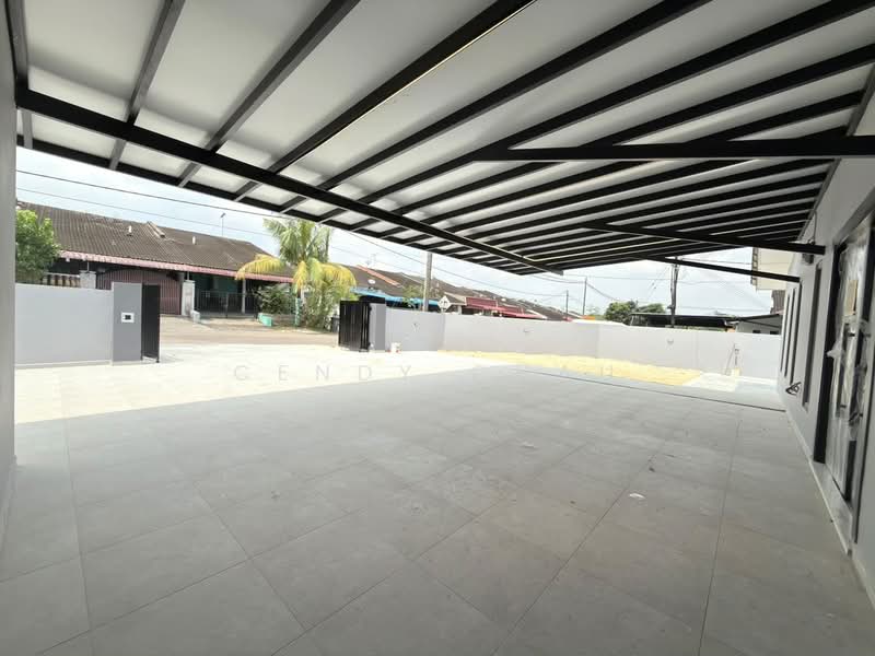 1-storey Terraced House for Sale in Taman Puteri Wangsa (Ulu Tiram) - Cendy Chau - PropertyGuru.com.my