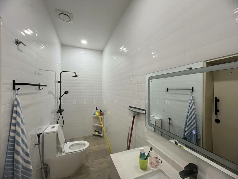 Semi-Detached House for Sale in Johor Bahru (Johor) - Calley Chin - Bathroom - PropertyGuru.com.my