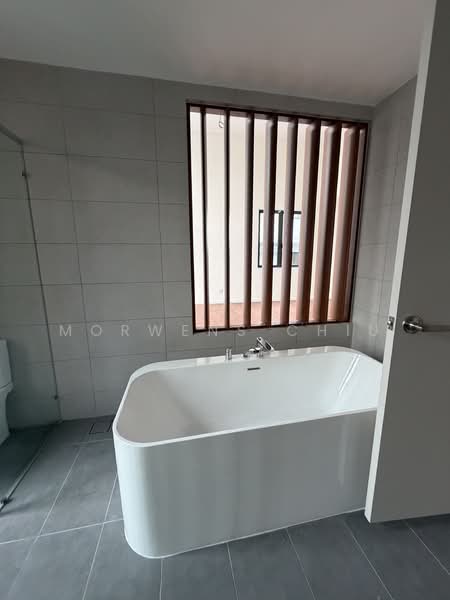 Semi-Detached House for Sale in Bukit Wangsamas (Setiawangsa) - Morwens Chiu - Bathroom - PropertyGuru.com.my
