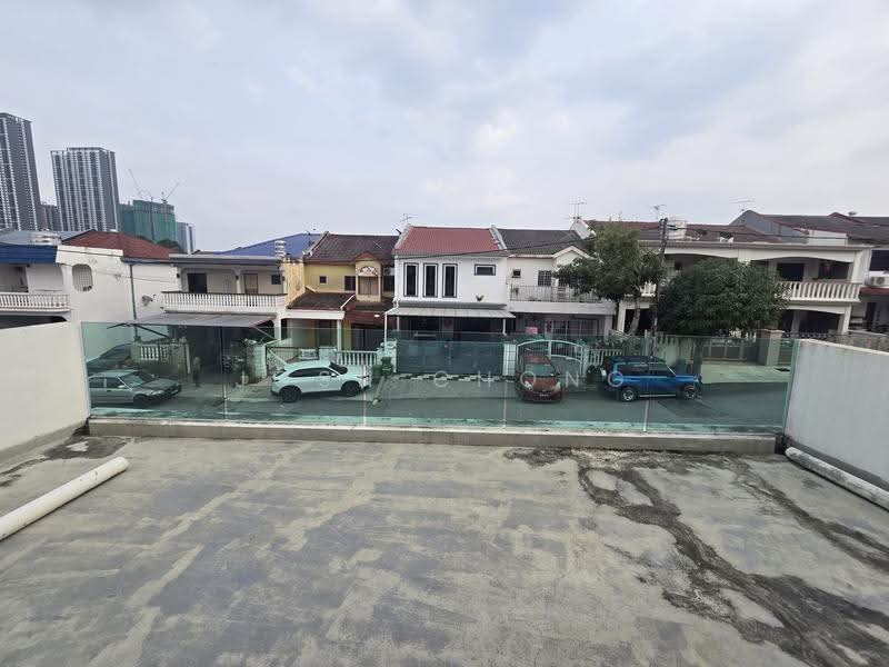 2-storey Terraced House for Sale in Selayang (Selangor) - Josh Chong - Exterior - PropertyGuru.com.my