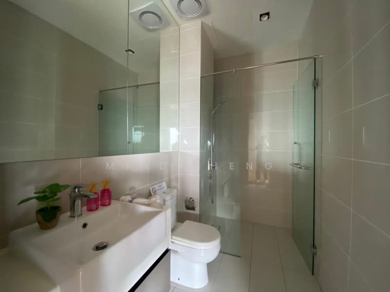 Rumah Berkembar untuk Dijual di Iskandar Puteri (Nusajaya) (Johor) - Mindy Heng - Bathroom - PropertyGuru.com.my