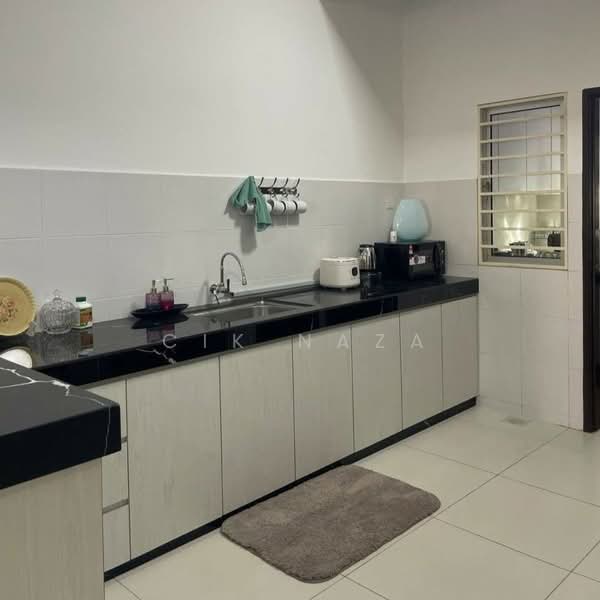 2-storey Terraced House for Sale in Bandar Botanic (Klang) - Cik Naza - Kitchen - PropertyGuru.com.my