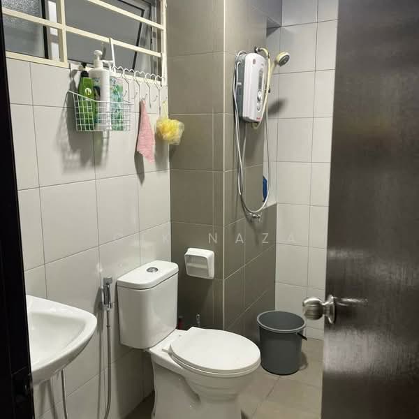 2-storey Terraced House for Sale in Bandar Botanic (Klang) - Cik Naza - Bathroom - PropertyGuru.com.my
