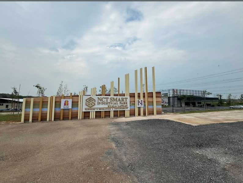 Factory for Rent in NCT Smart Industrial Park (Sepang) - Ester Chin - Exterior - PropertyGuru.com.my
