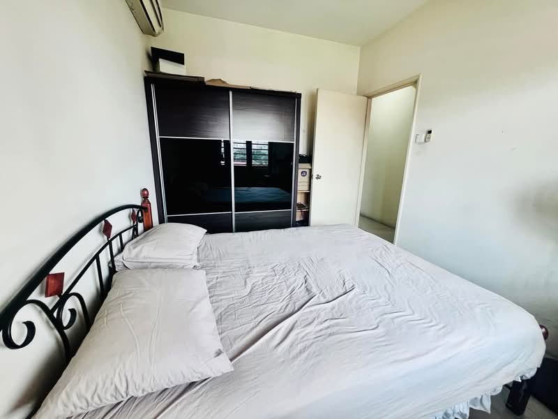 Kediaman Servis untuk Disewa di Larkin Heights - PY Loo - PropertyGuru.com.my
