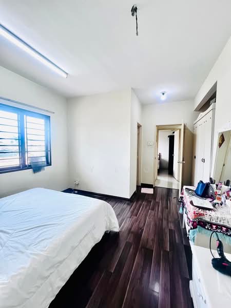 Kediaman Servis untuk Disewa di Larkin Heights - PY Loo - PropertyGuru.com.my