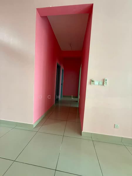 Service Residence for Rent at Meridin Bayvue Serviced Apartment - Enoch Liong - Corridor - PropertyGuru.com.my