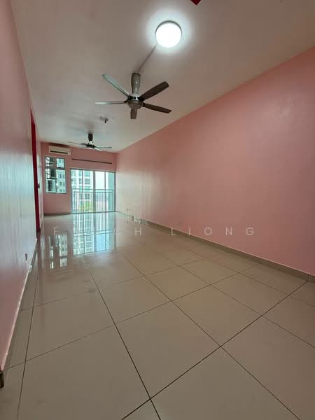 Service Residence for Rent at Meridin Bayvue Serviced Apartment - Enoch Liong - Living Room - PropertyGuru.com.my