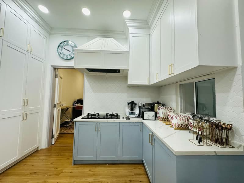 Bungalow House for Sale in Kota Damansara (Selangor) - Sa'a Nordin - Kitchen - PropertyGuru.com.my