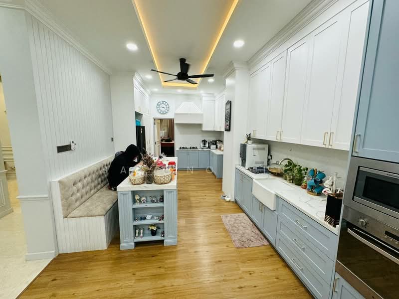 Bungalow House for Sale in Kota Damansara (Selangor) - Sa'a Nordin - Kitchen - PropertyGuru.com.my