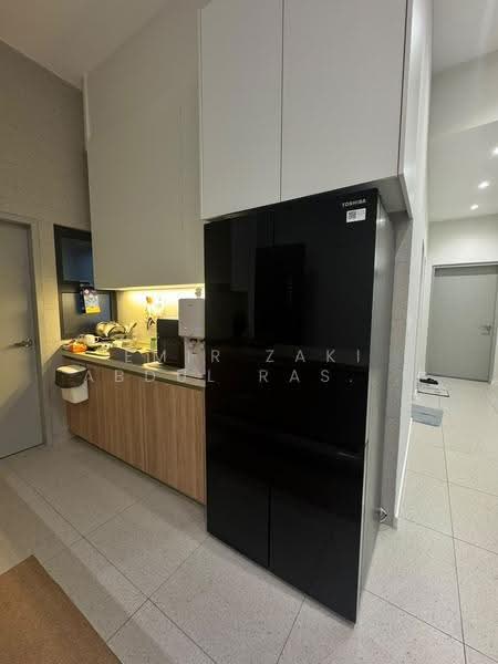 Service Residence for Rent at Alira @ Metropark Subang - Emir Zaki Abdul Rashid - Kitchen - PropertyGuru.com.my