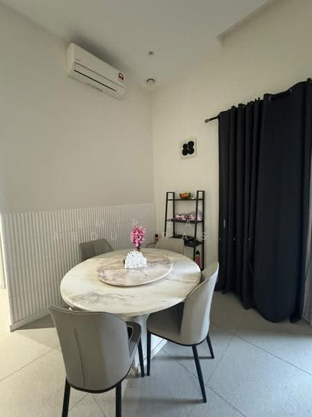 Service Residence for Rent at Alira @ Metropark Subang - Emir Zaki Abdul Rashid - Dining Room - PropertyGuru.com.my