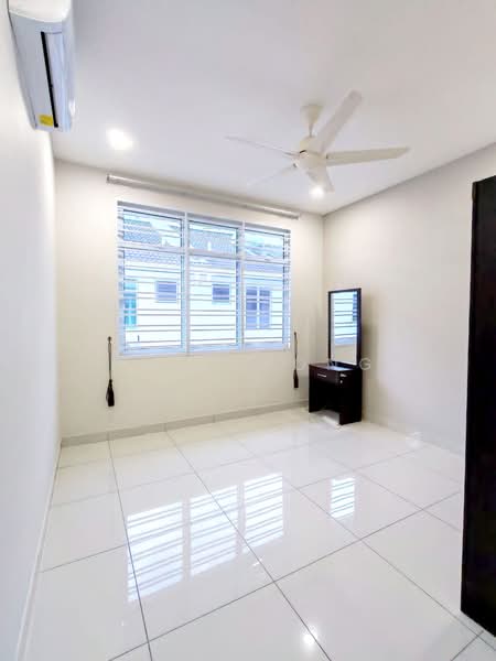 Rumah Teres untuk Dijual di Johor Bahru (Johor) - Rich Wong - Bedroom - PropertyGuru.com.my