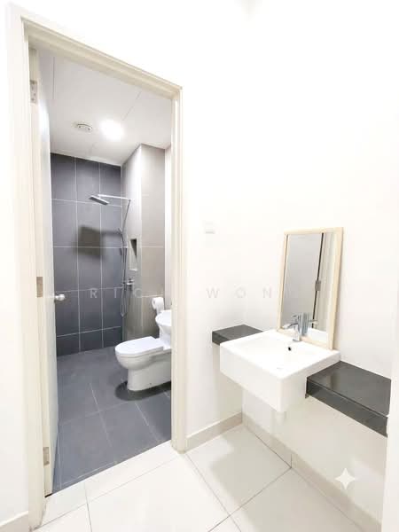 Rumah Teres untuk Dijual di Johor Bahru (Johor) - Rich Wong - Bathroom - PropertyGuru.com.my