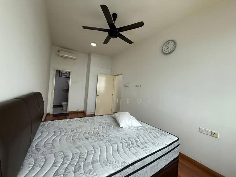 Apartment for Sale at Nusa Heights (Nusa Puncak) - Jin Teok - Bedroom - PropertyGuru.com.my