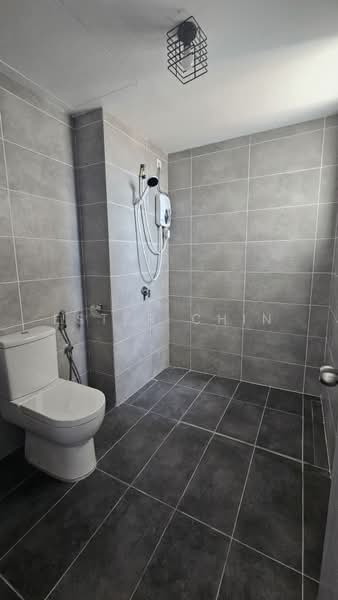 Service Residence for Rent at Serviced Residence @ The Louvre @ Country Heights - Ester Chin - Bathroom - PropertyGuru.com.my