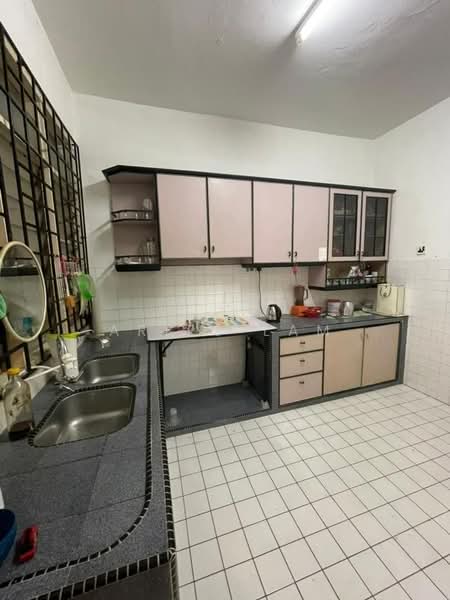 2-storey Terraced House for Sale in Taman Munshi Ibrahim (Tampoi) - Aries Lam - PropertyGuru.com.my