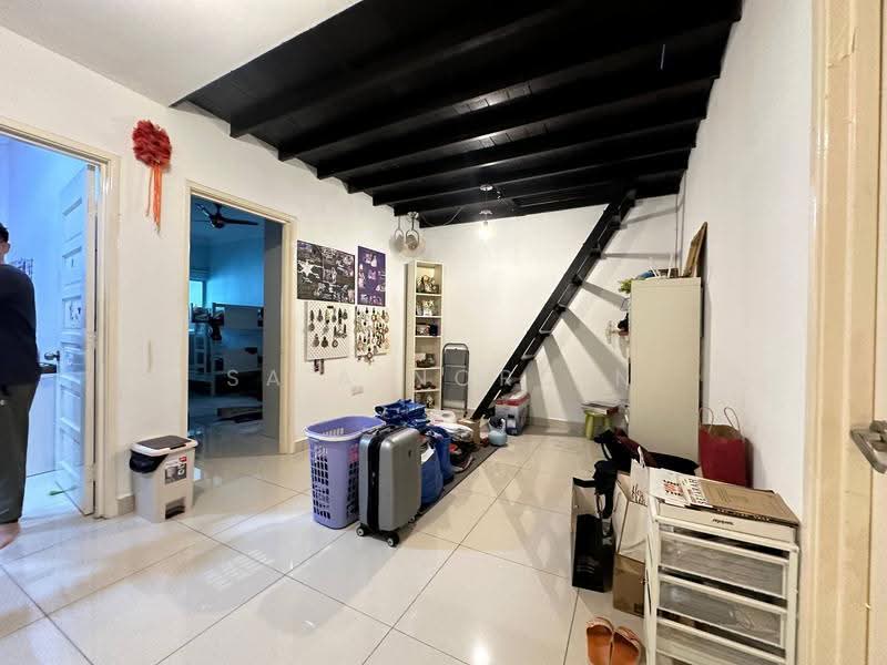 2-storey Terraced House for Sale in Seksyen 5 (Kota Damansara) - Sa'a Nordin - Living Room - PropertyGuru.com.my