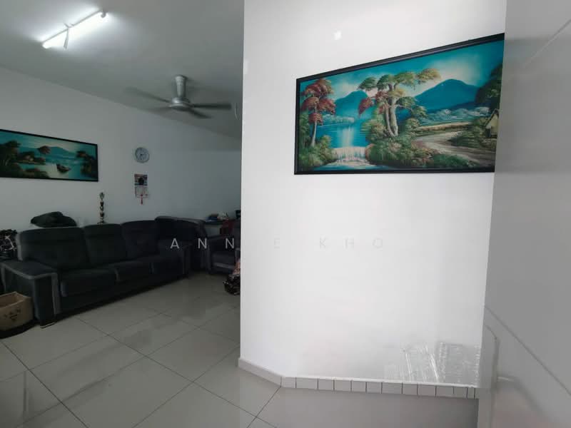 Rumah Bandar untuk Disewa di Shah Alam (Selangor) - Annie Kho - Living Room - PropertyGuru.com.my