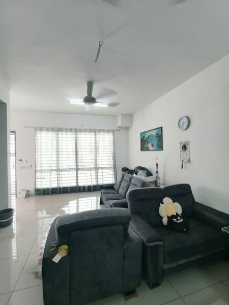 Rumah Bandar untuk Disewa di Shah Alam (Selangor) - Annie Kho - Living Room - PropertyGuru.com.my