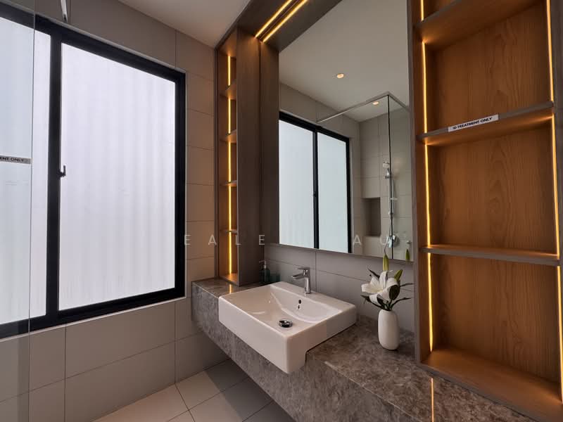Link Bungalow for Sale in Senibong (Permas Jaya) - Healer Lau - PropertyGuru.com.my