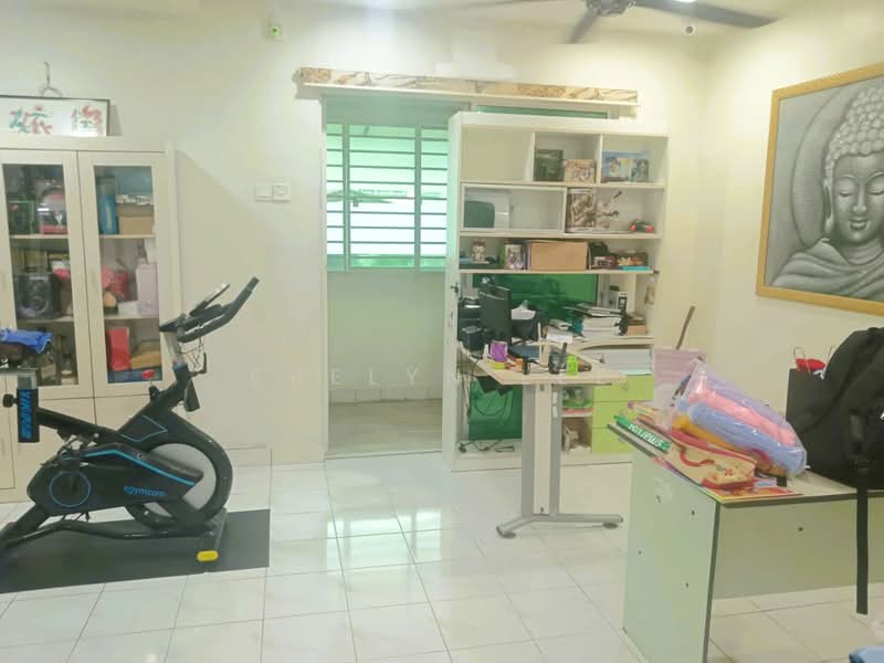 3-storey Terraced House for Sale in Taman Bukit Permata (Selayang) - Evelyn Lee - Interior - PropertyGuru.com.my
