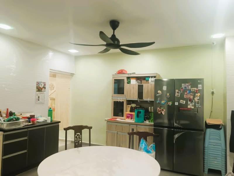3-storey Terraced House for Sale in Taman Bukit Permata (Selayang) - Evelyn Lee - Kitchen - PropertyGuru.com.my