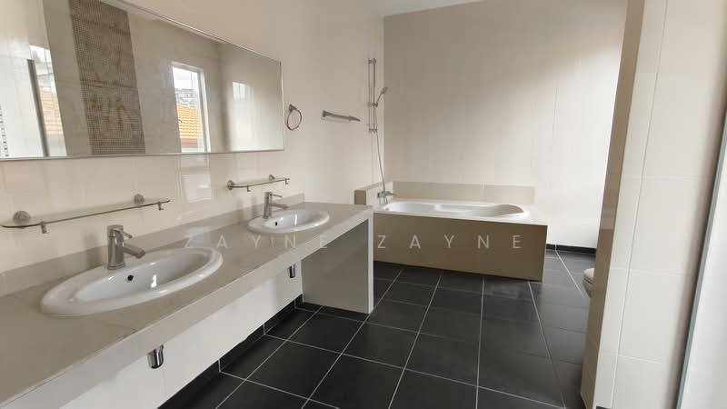 Bungalow House for Sale in Damansara Heights (Kuala Lumpur) - Zayne Zayne - Bathroom - PropertyGuru.com.my